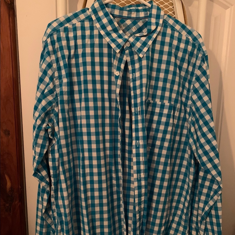Like New Teal & White Button Down